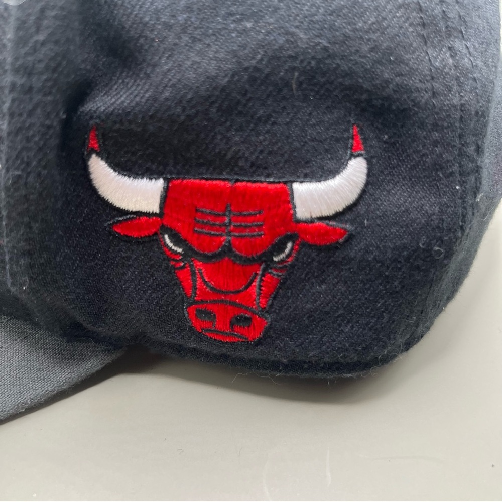 Chicago Bulls ‘47 Brand Snapback Hat Black‎ Red Grey NBA Adjustable Cap NWOT - Picture 10 of 11